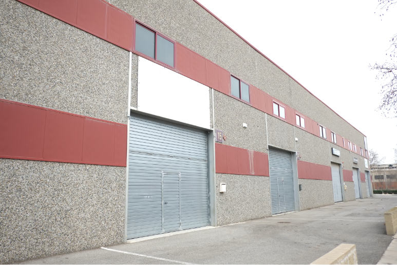 El Complex Empresarial REDESSA Naus està ubicat en una zona industrial consolidada a la ciutat de Reus